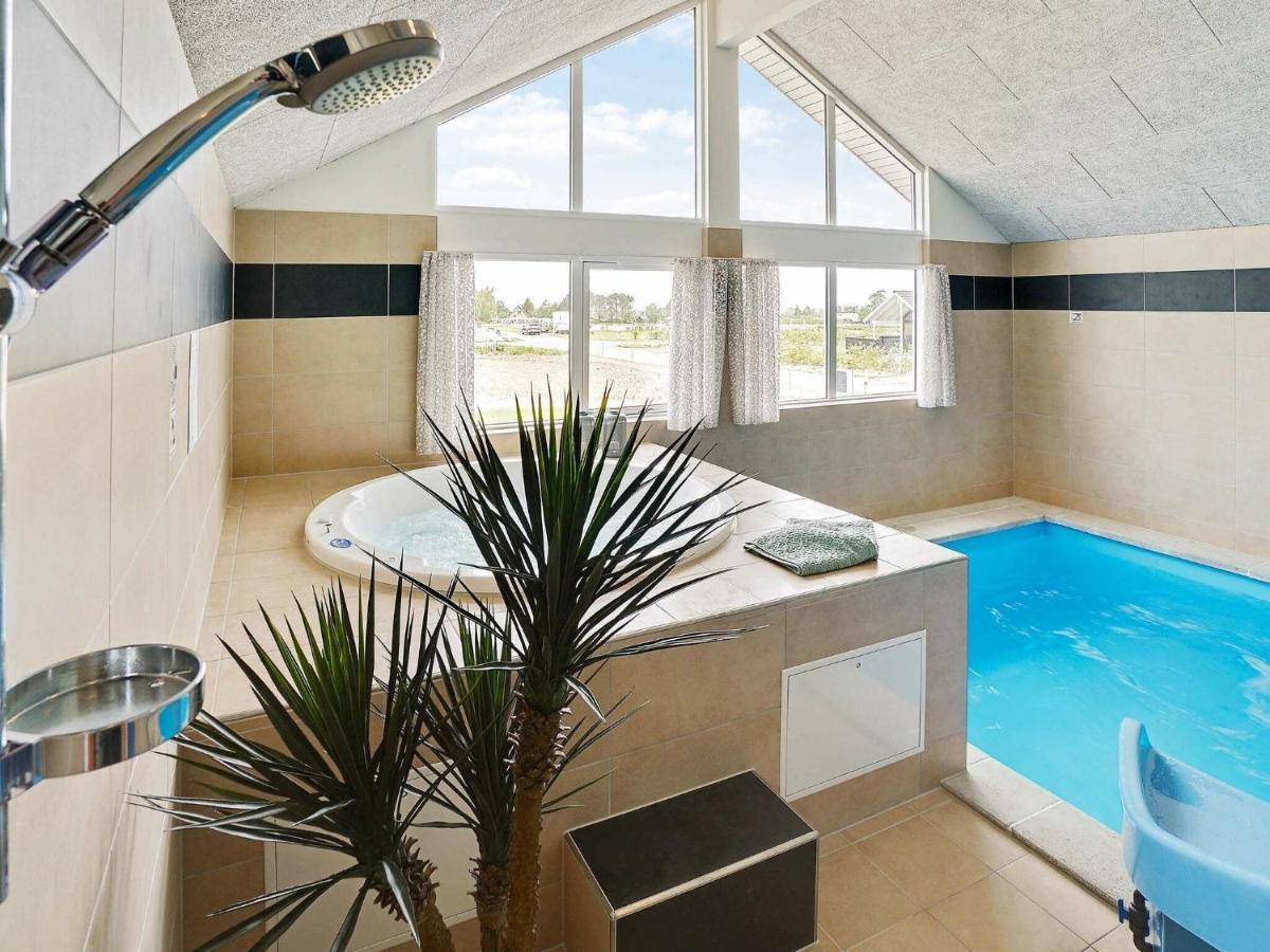 18 Person Holiday Home In بوجنسي المظهر الخارجي الصورة